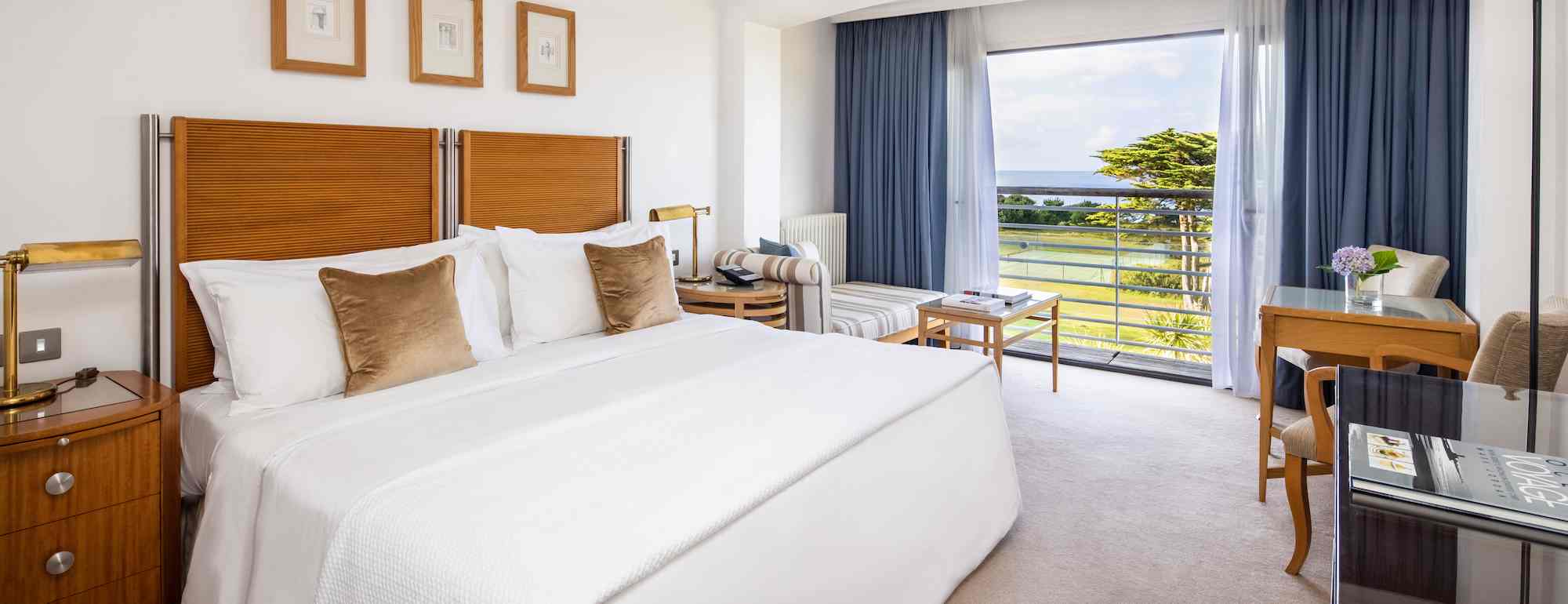 rooms-and-suites
