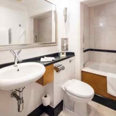 disabled-bathroom-at-the-atlantic-hotel-jersey